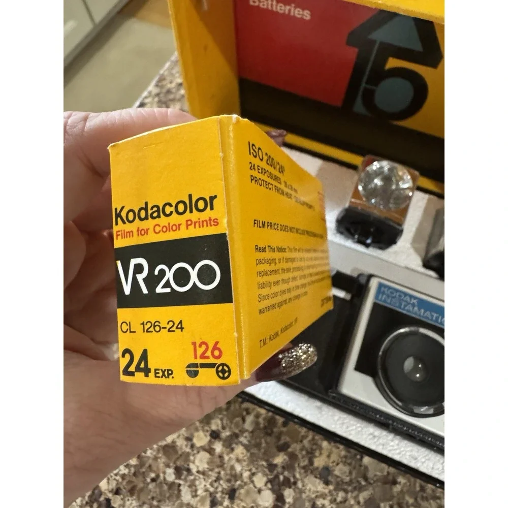 VINTAGE KODAK‎ INSTAMATIC X-15 COLOR OUTFIT 126MM FILM CAMERA IN BOX UNTESTED